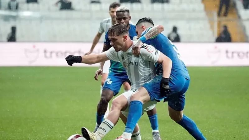 Beşiktaş Rizespor Maçı: Kara Kartal'dan Şampiyonluk Hediyesi Mi?