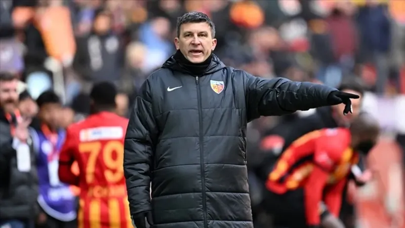 Kayserispor'da Şok Ayrılık! Jakirovic Gitti, Yerine Kim Gelecek?