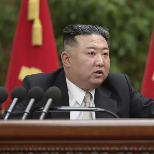 Kim Jong Un'dan Şok Hamle: Gizli Silah mı, Pazarlık mı?