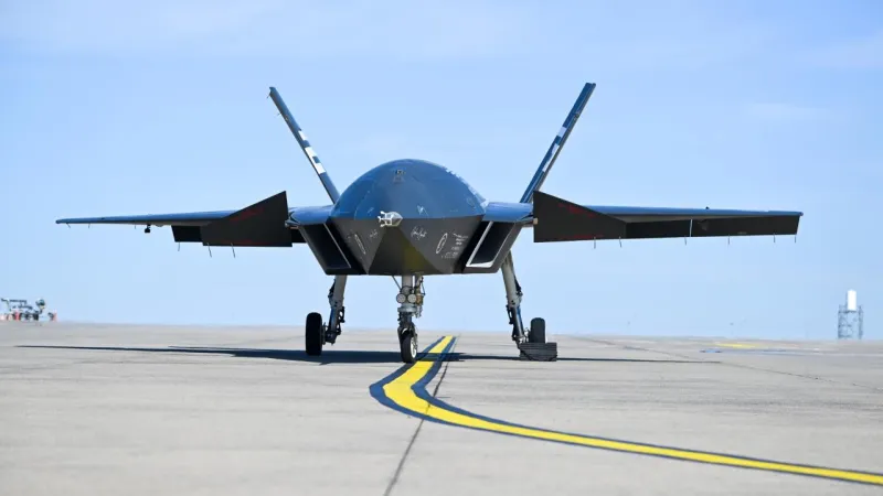 KIZILELMA'dan F-16'ya Şok Atış! Gökyüzünde Tarihi Anlar