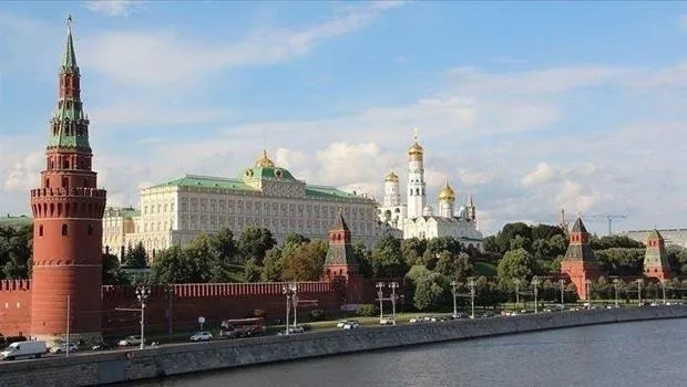 Kremlin'den Bomba İddia: Putin, Trump ve Zelenski Görüşecek mi?