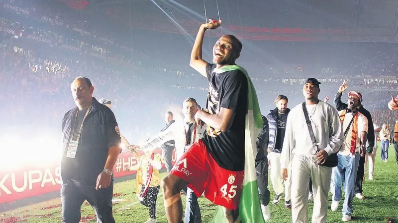 Osimhen'in Maskesi Ardındaki Sır: Galatasaray'ı Nasıl Kurtardı?