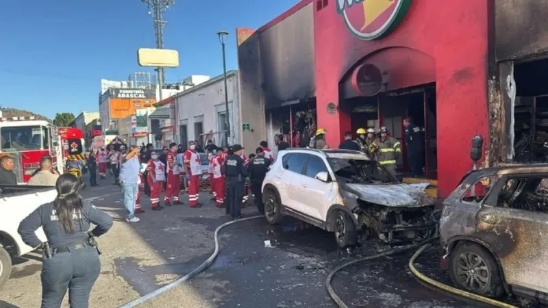Meksika'da süpermarkette yangın faciası! 23 kişi yanarak can verdi