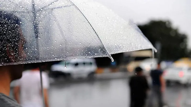 Meteoroloji yeni raporu yayımladı! Bu illerde yaşayanlar dikkat... Kuvvetli sağanak geliyor!
