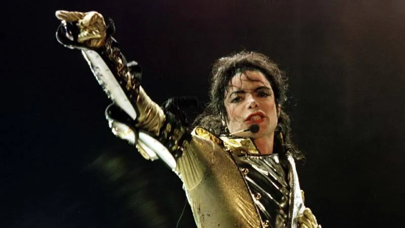 Michael Jackson Filmi Yine Mi Ertelendi? Şok İddia!