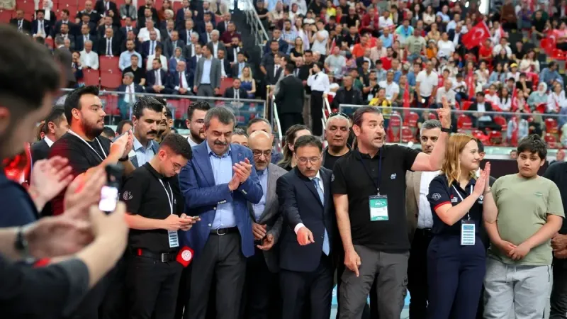 MEB'den Şok Karar! Öğretmenler Artık Akademi ile Mi Alınacak?