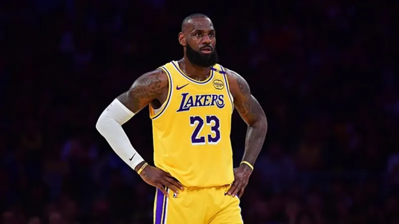 NBA'de sezonun ilk 5'i belli oldu