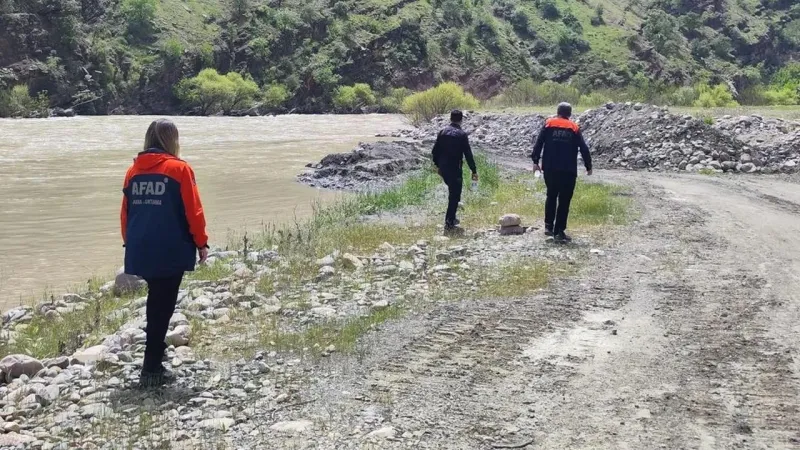 Hakkari'de Kayıp Kadın: 22 Günlük Umutlu Bekleyiş Sürüyor!