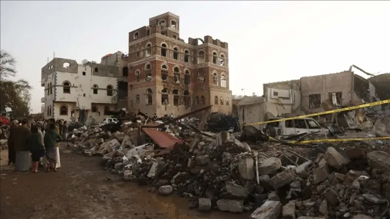 ABD Yemen'i Vurdu! Sana'da Kan Donduran Saldırı: 12 Ölü!