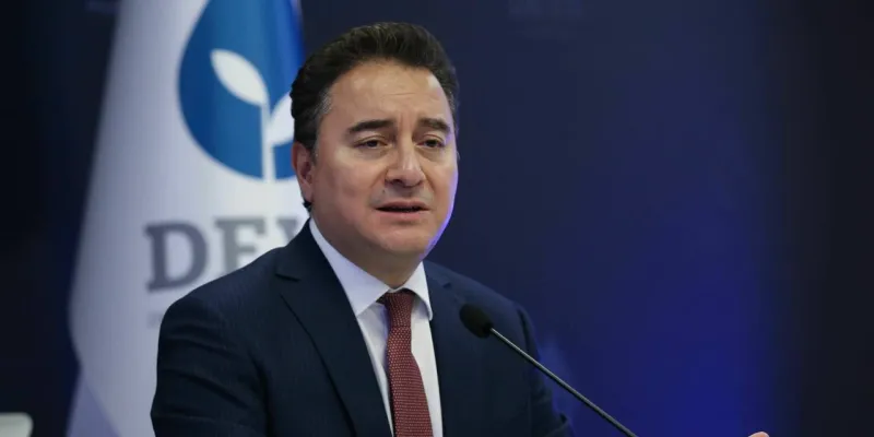 Babacan'dan TRT'ye Şok Sözler: Hakkımı Helal Etmiyorum!