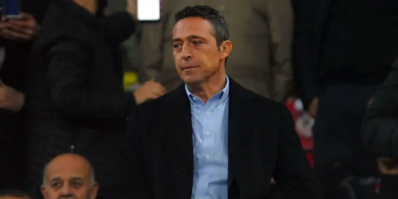 Ali Koç'un Kurtuluş Reçetesi: Yıldız Transfer mi?