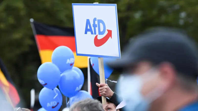 Almanya ŞOK'ta! AfD Anketlerde Zirvede: Neler Oluyor?