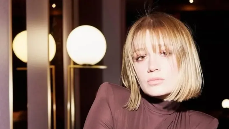 Gizem Karaca'dan Bebek Müjdesi! Temmuz'da Anne Oluyor