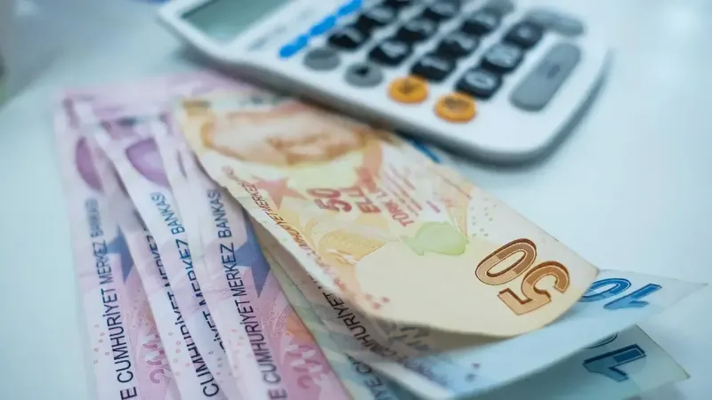 Asgari ücret, dört ayda 3 bin TL eridi: Temmuz zammı yapılacak mı?