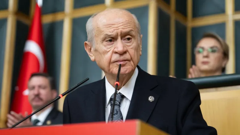 Bahçeli'den Sırrı Süreyya Önder'e Veda: Üzgünüm!