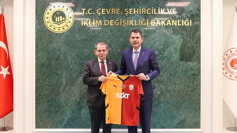 Bakan Kurum, Galatasaray Kulübü Başkanı Özbek'i kabul etti