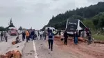Çanakkale'de Feci Kaza: Otobüs, Kamyon ve Otomobil Faciası!