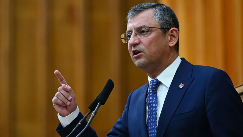 Özgür Özel'e Saldırı! CHP Liderinden Şoke Eden Açıklama