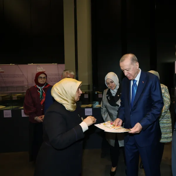 Erdoğan'dan Sanat Hamlesi! "Saklı Kalanlar" Sergisi Ziyareti