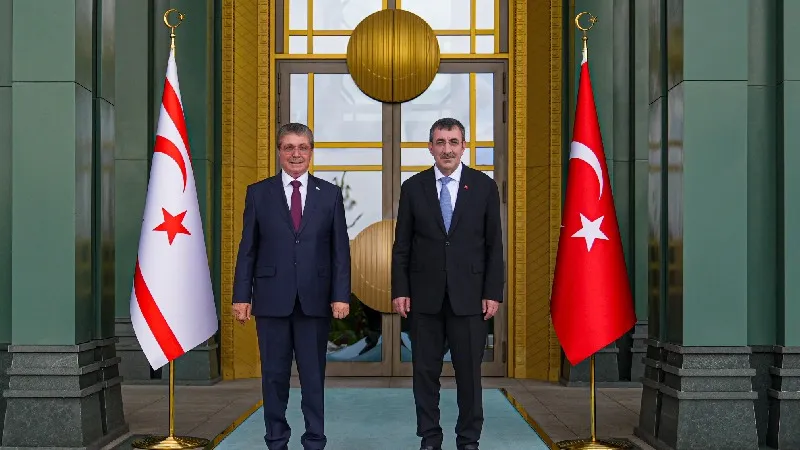 Yılmaz ve Üstel'den Kritik Zirve! KKTC'de Neler Oluyor?