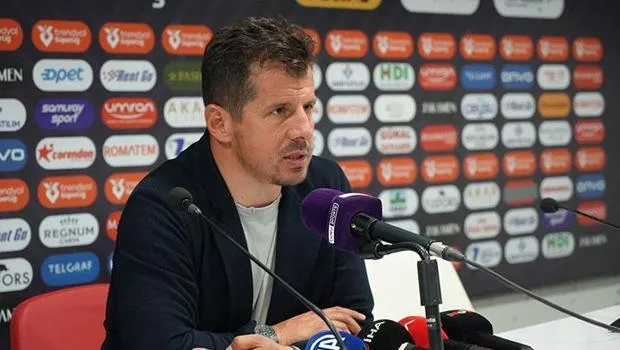 Emre Belözoğlu'ndan Şok Sözler: İç Saha Performansı Olmasa...