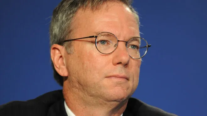 Eric Schmidt'ten Uzay Çağı Veri Merkezi Hamlesi! Şok İddia!