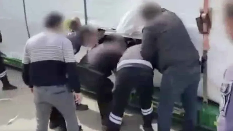 Fransa Hayali Kâbusa Döndü! TIR'da Yakalandılar