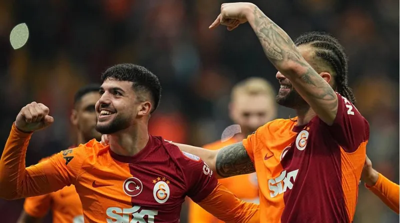Eyüp Aydın'a Alman Kancası! Galatasaray'dan Ayrılıyor Mu?
