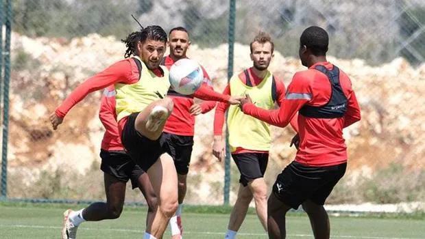 Hatayspor Başakşehir Maçı: Dev Maçta 3 Eksik Şok Etkisi!