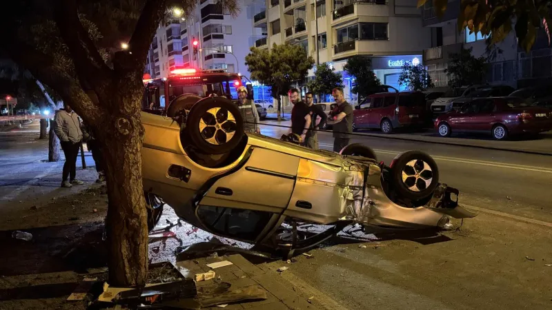 İzmir'de Şok Kaza! Takla Atan Otomobilin Sürücüsü Yaralı!