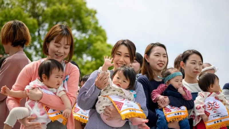 Japonya'da Çocuklar Tükeniyor Mu? Korkutan Nüfus Raporu!