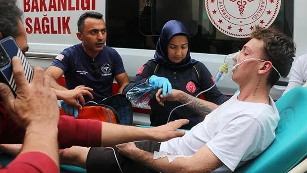 Antalya'da Korku Evinde Testere Kabusu! Mahalleli Kahraman Oldu