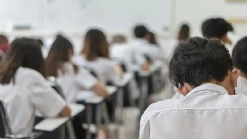 Liselerde Devrim! O Dersten Not Yok: İşte Detaylar