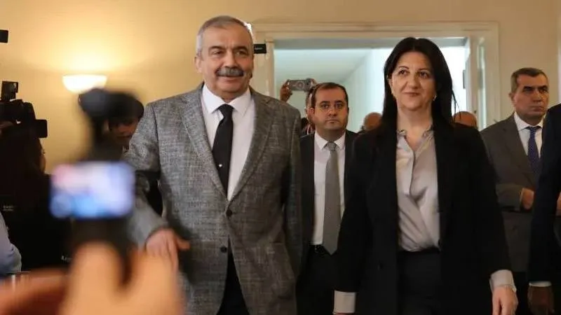 PKK Fesih Kararı: Pervin Buldan'dan Şok Açıklama! Yeni Dönem Mi?