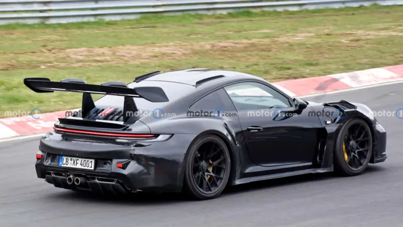 Yeni Porsche 911 GT2 RS: Hibrit Canavar Geliyor!