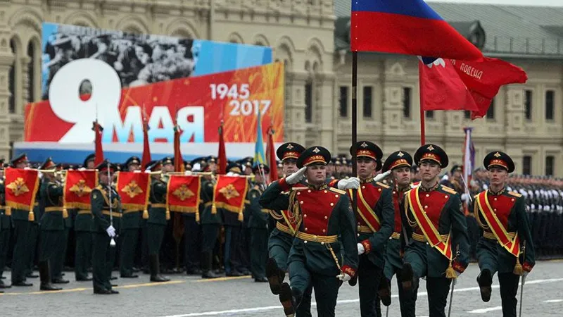 9 Mayıs Zafer Bayramı: Putin'den Dünyayı Şoke Eden Davet!