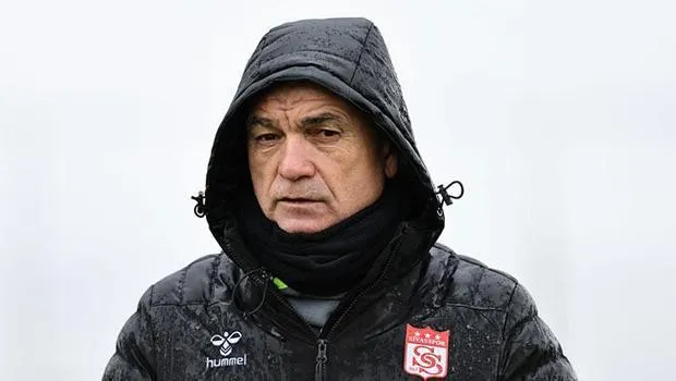 Sivasspor Rizespor Deplasmanına Hazır! Çalımbay'dan Kritik Taktikler