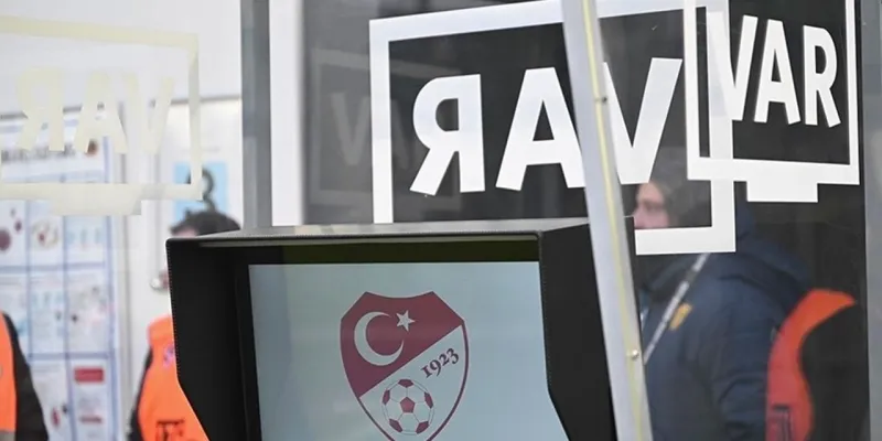 Süper Lig VAR kayıtları açıklandı: Beşiktaş Galatasaray derbisi detayı