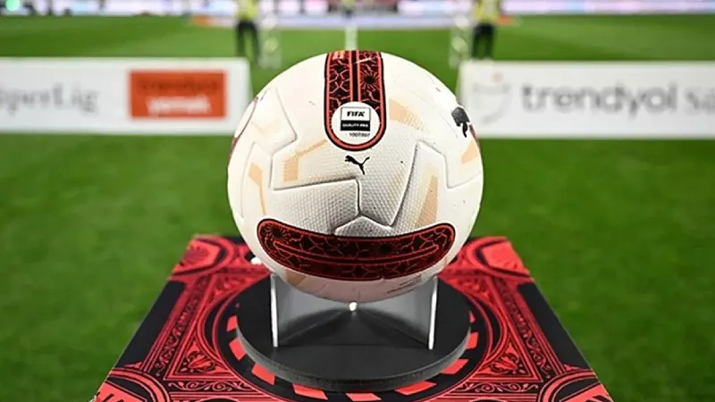 Süper Lig'de Şampiyon Belli Oldu! İşte Puan Durumu ve Gelecek Hafta