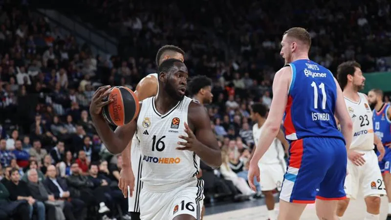 Efes - Panathinaikos Maçı: Saat Kaçta, Hangi Kanalda? Şok Detay!