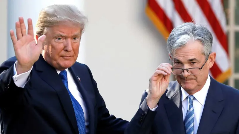 Trump'tan Powell'a Şok Sözler: "Fikri Olmayan Aptal!"