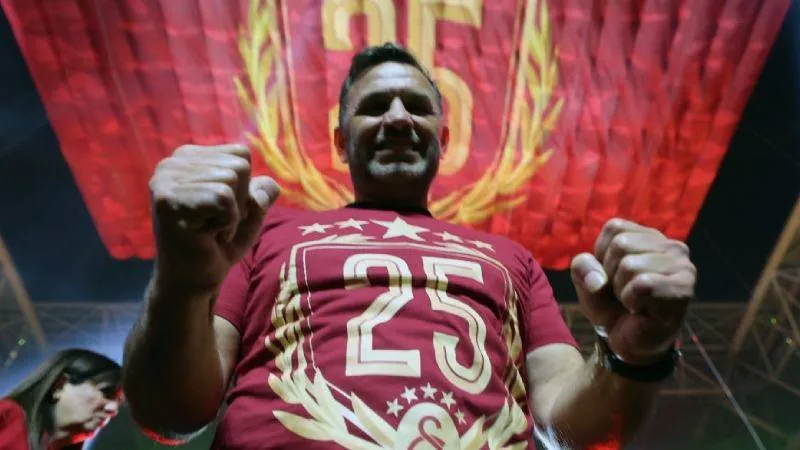 Okan Buruk Tarih Yazdı! Üçüncü Şampiyonlukla Zirveye Oturdu!