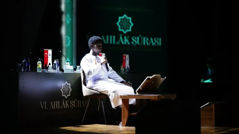 Ahlak Şûrası: Erdoğan'dan Ahlaki Deformasyona Çözüm Çağrısı!