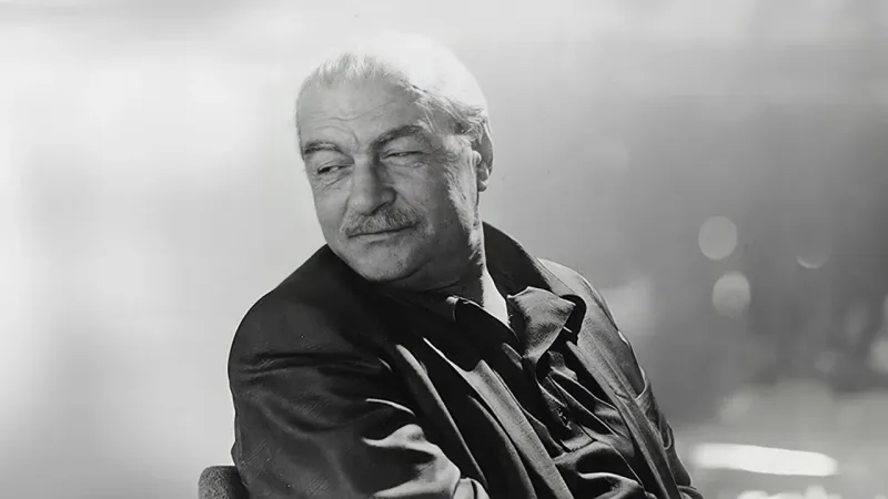 Kemal Tahir Kimdir? Unutulmaz Eserleri ve Hayatı (Merak Edilenler)