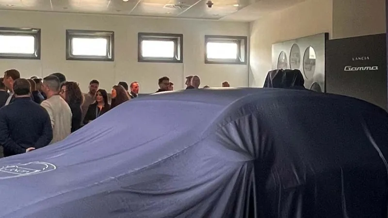 Yeni Lancia Gamma Sırrı Çözüldü: İşte İlk Görüntüler!