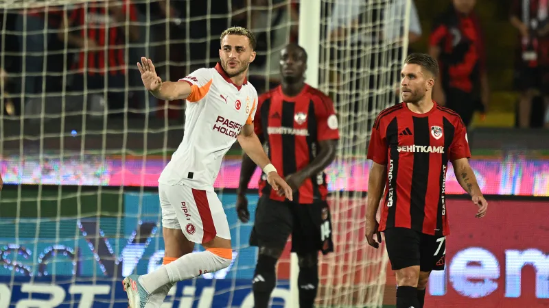Okan Buruk'tan Bomba Karar! Icardi ve Osimhen Şoku!