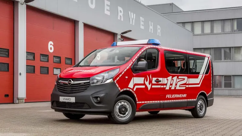 Opel Vivaro 25 Yaşında: Efsane Geri Döndü!