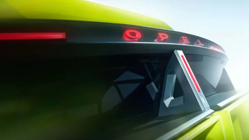 Opel'in yeni konsepti IAA Mobility'de olacak!