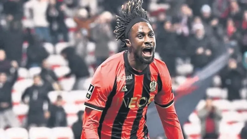 Fenerbahçe'den Golcü Bombası! Teklif Arttı, Rakipler Çoğaldı!