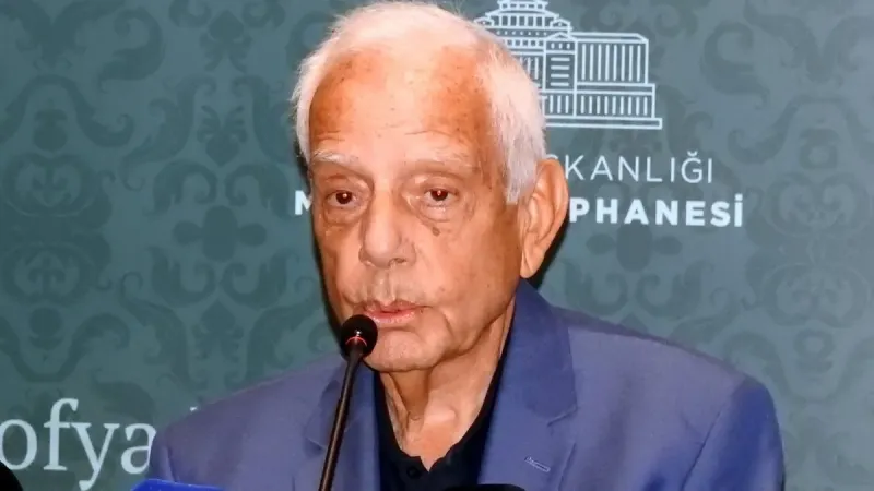 Rami Kütüphanesi’nde Ayasofya yolculuğu yaşandı: "Ayasofya Fotoğrafları" kitabının tanıtımı yapıldı